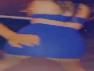 Mike torres gets some thick bokong latina to twerk at the klub and fucks her in the jedhing afterwards